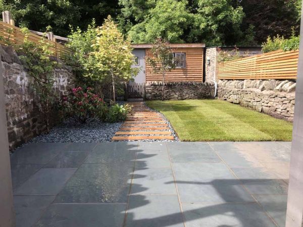Single square slab of Brazilian Grey slate paving, showing different tones and markings. Free UK delivery available.***
