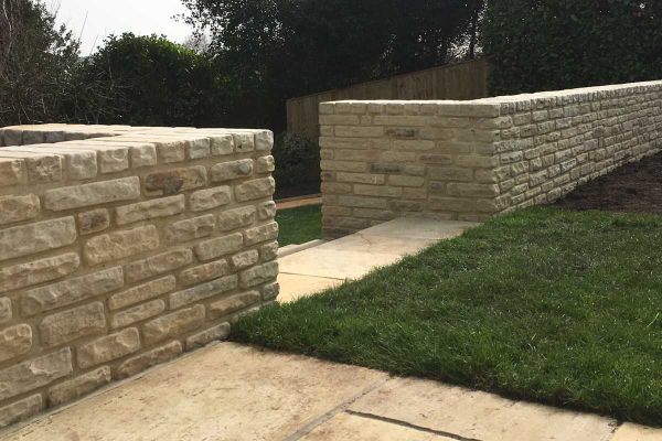 Mint Sandstone Garden Walling